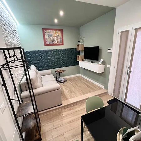 Cavour Prato Apartment Prato (Prato)